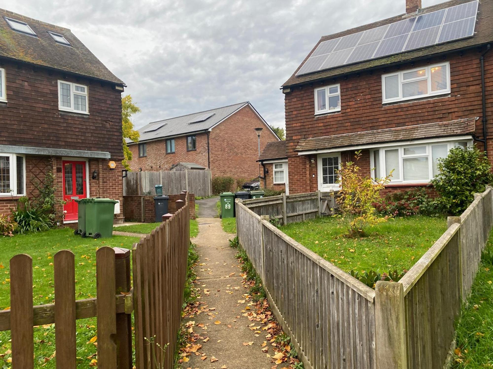Cosy Apartment With Private Access And Kitchenette In Guildford (Adults Only) Worplesdon Ngoại thất bức ảnh